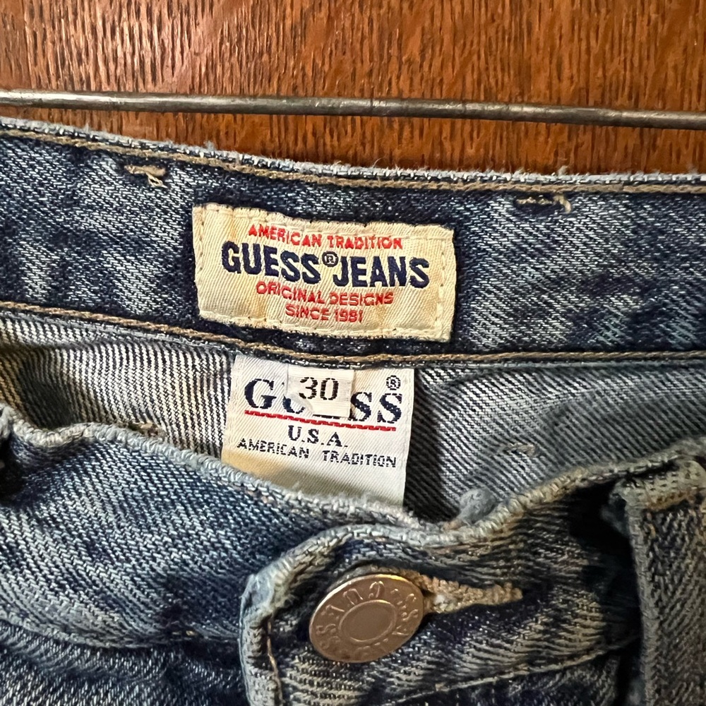 Authentic Vintage Guess high rise jeans. - Picture 3 of 5